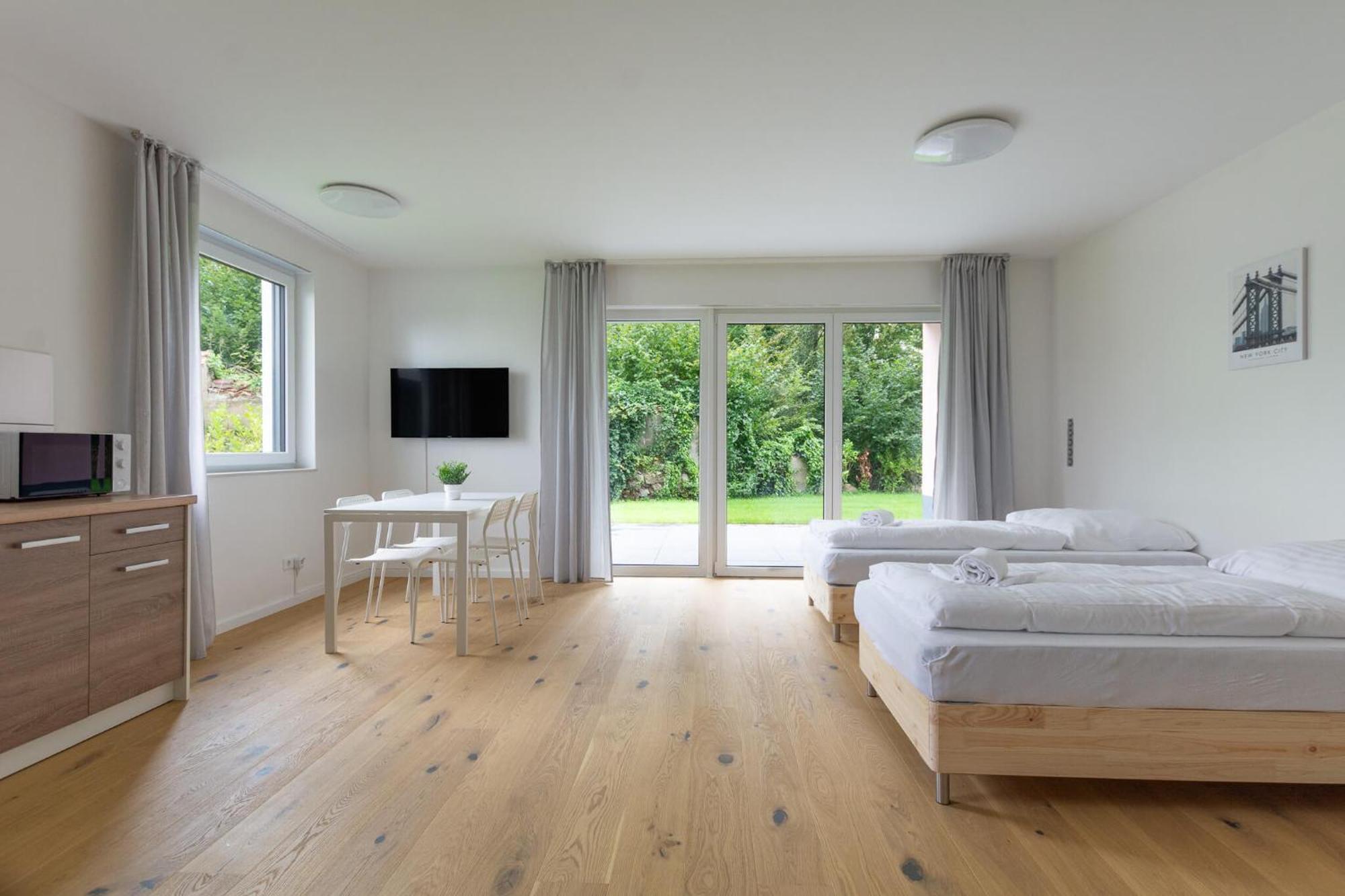 T&K Apartments - Bergisch Gladbach - 7 Comfortable Apartments - 20 Min To Fair Messe Cologne Екстериор снимка